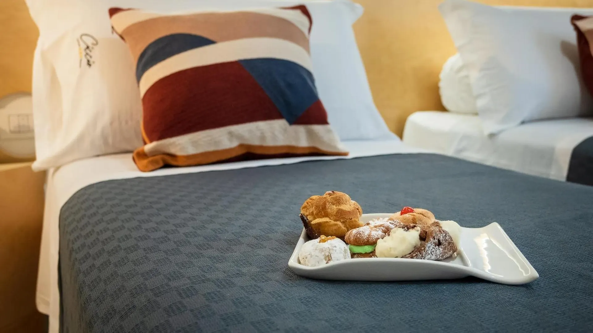 Bed & Breakfast Ciccio Rooms And Breakfast - Self Check-In Palermo Italy