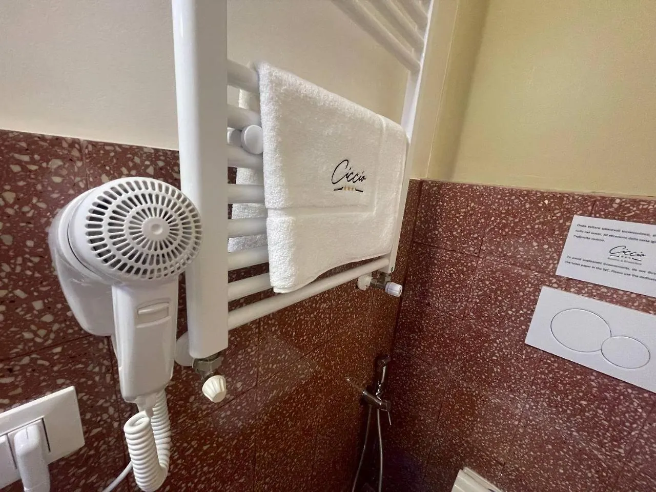 Bed & Breakfast Ciccio Rooms And Breakfast - Self Check-In Palermo Italy