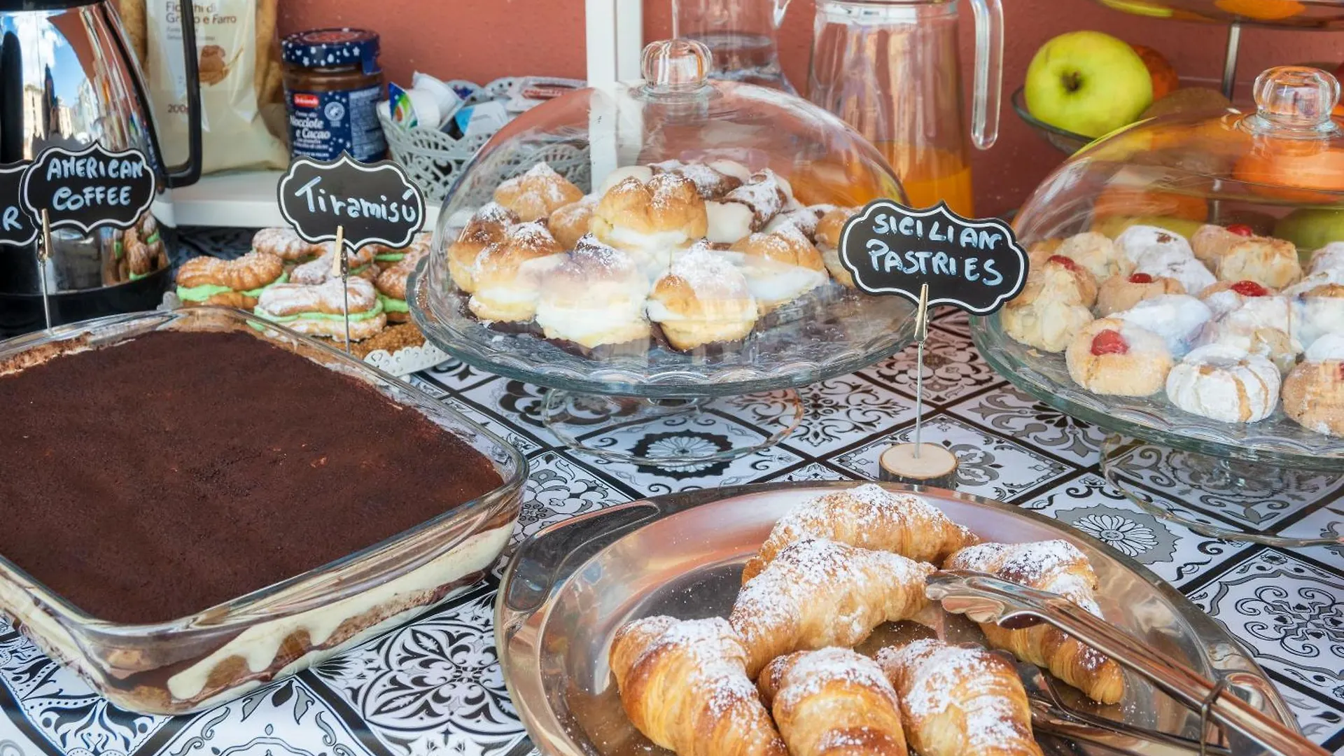 Bed and breakfast Ciccio Rooms And Breakfast - Self Check-In Palermo