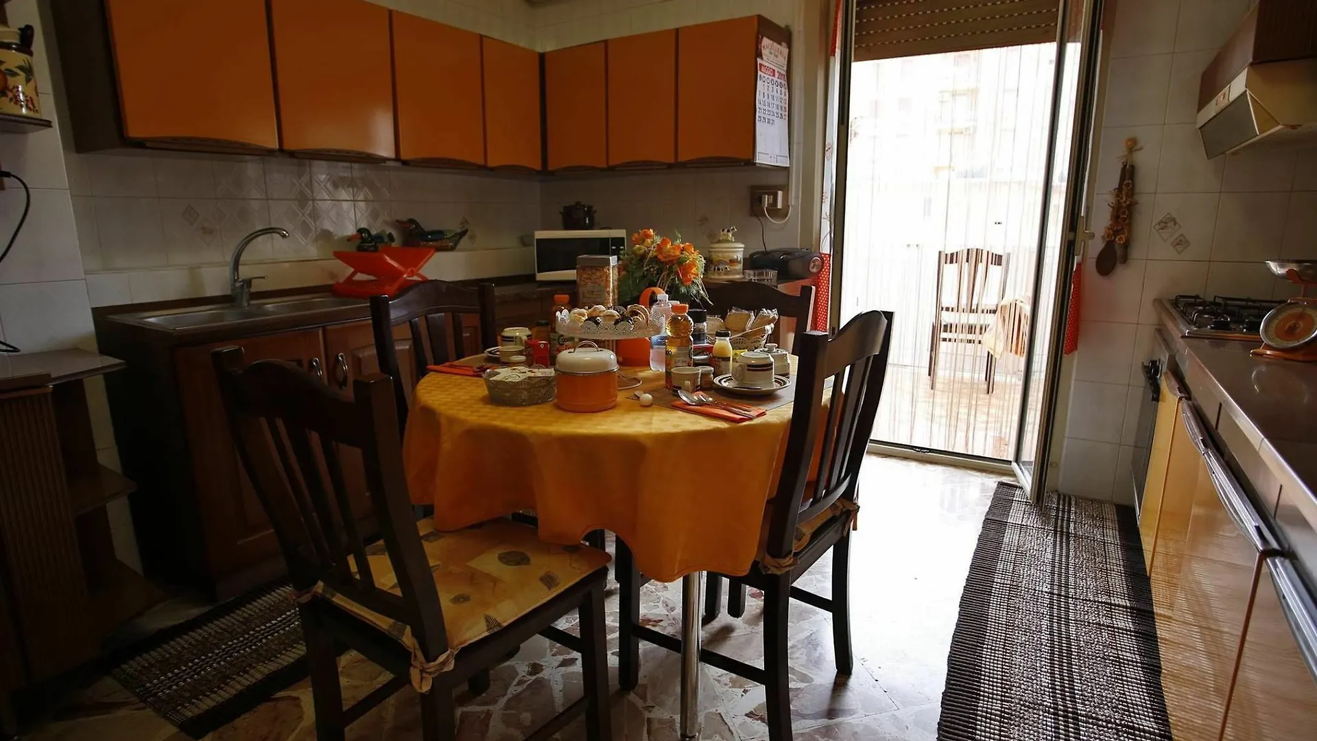 Frühstückspension Ciccio Rooms And Breakfast - Self Check-In Palermo Italien